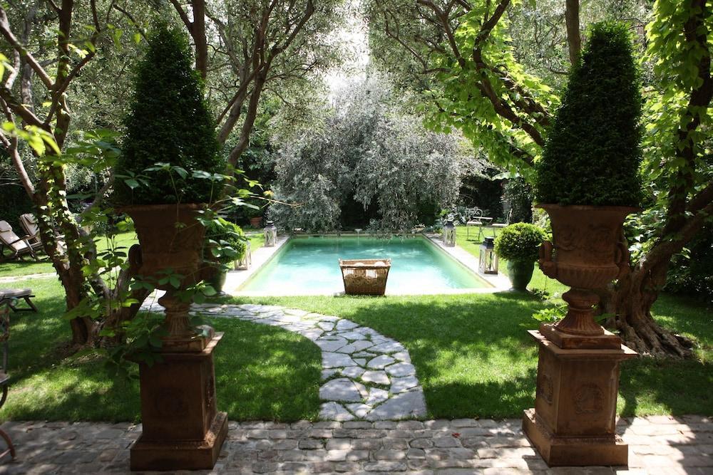Jardins Secrets Hotel นีมส์ ภายนอก รูปภาพ