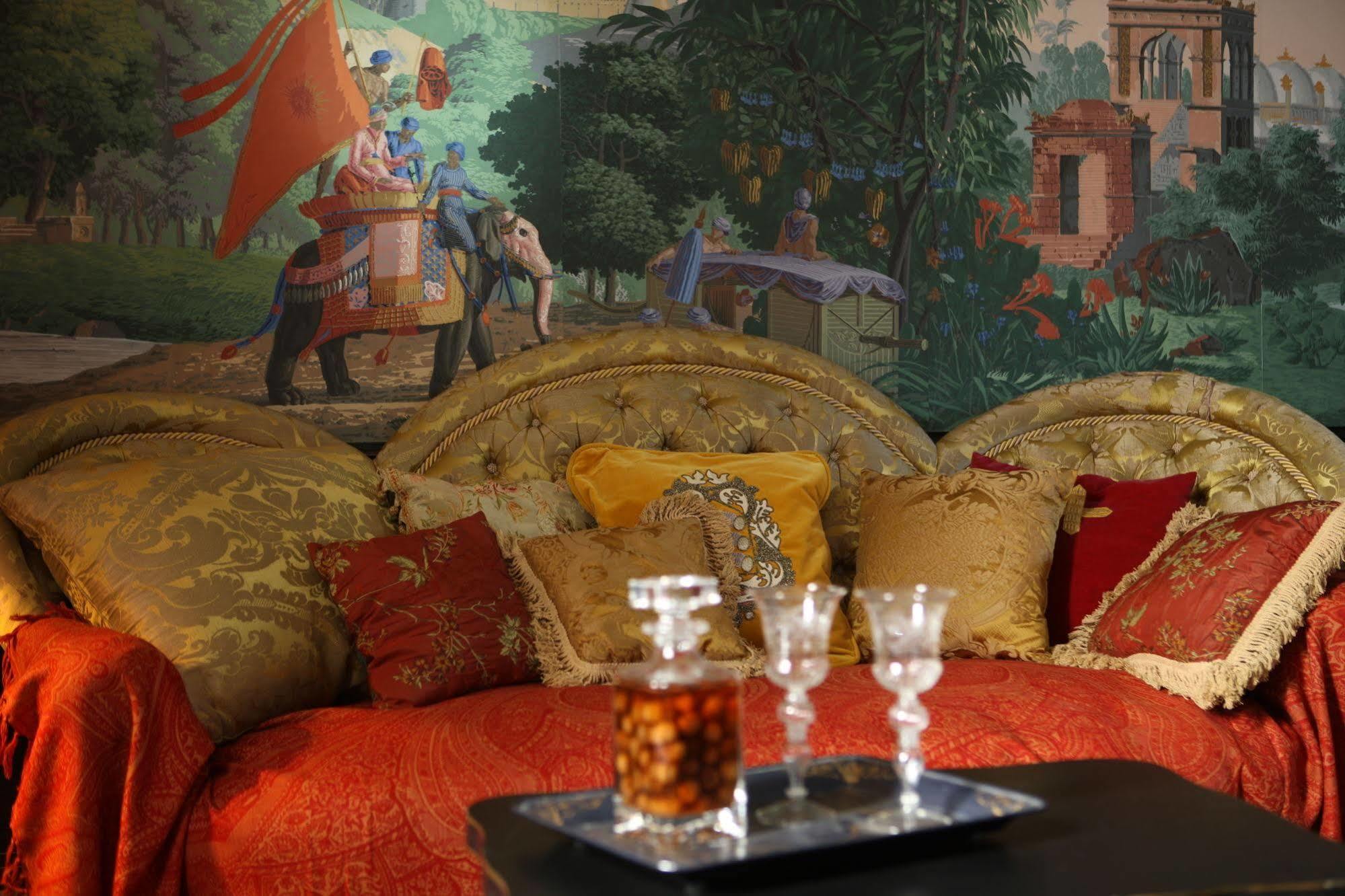 Jardins Secrets Hotel นีมส์ ภายนอก รูปภาพ